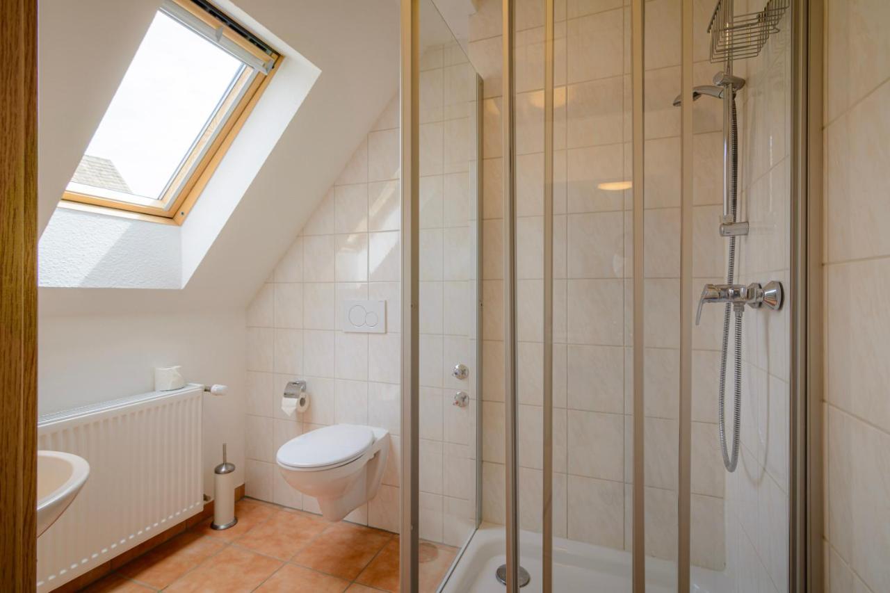Hotel Zum Engel In Speyer - Roemerberg Berghausen  Екстер'єр фото