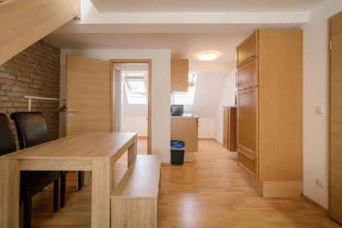 Hotel Zum Engel In Speyer - Roemerberg Berghausen  Екстер'єр фото